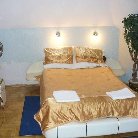 Park Hotel Myślenice Habitación foto