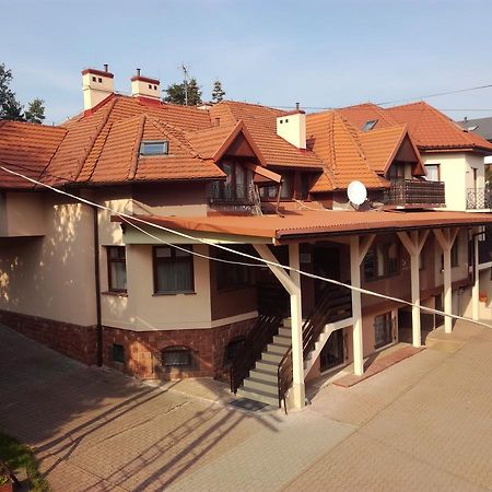 Park Hotel Myślenice Exterior foto
