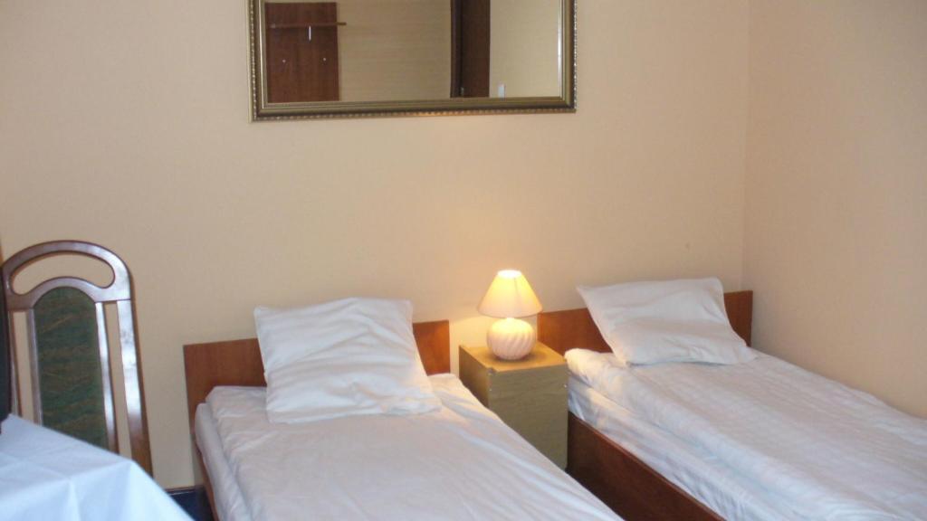 Park Hotel Myślenice Habitación foto